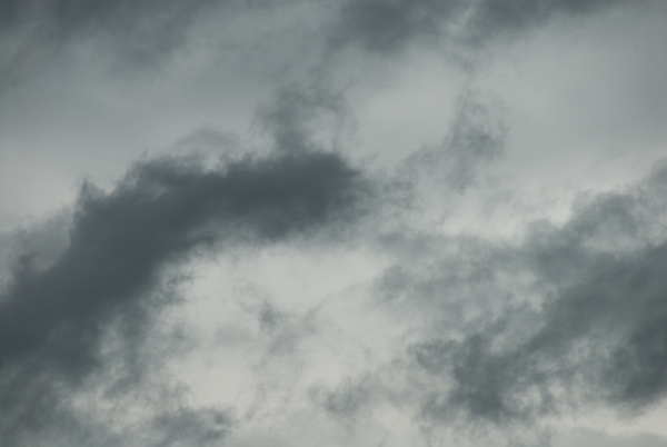 Wolken einer Kaltfront, aufgenommen am 2. Juli 2007 in Nidau