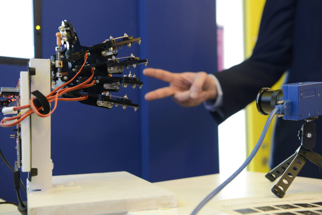 ETH Meets Davos 2018 - Robotic Hand